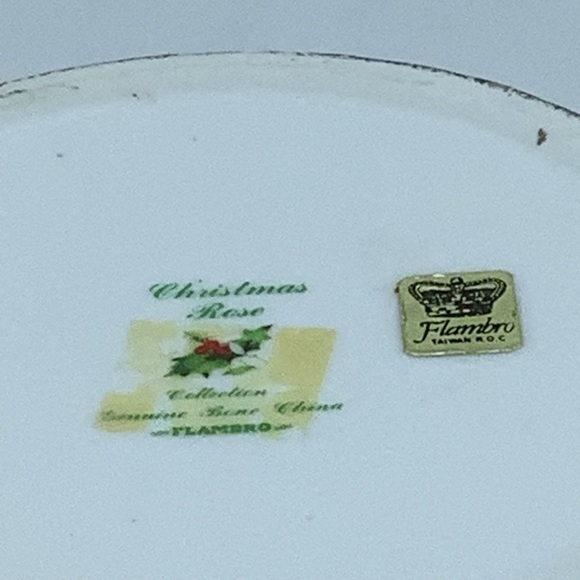 Vintage Flambro Christmas Rose Mini Tiered Tray and Trinket Box - Picture 14 of 14